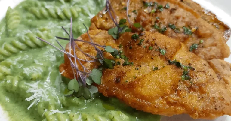 Foto da receita de Fusilli ao molho de espinafre e lombo