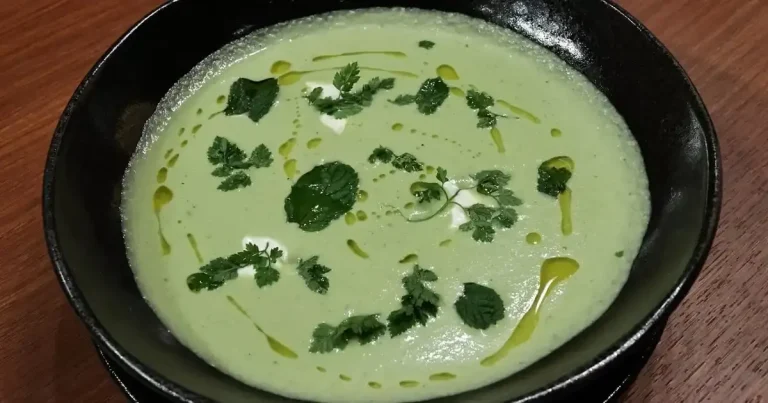 Foto da receita de Gaspacho verde