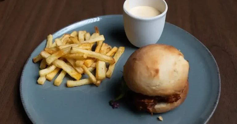 Foto da receita de Hambúrguer de asinha de frango