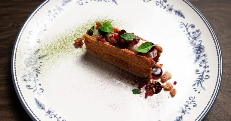 Foto da receita de Mil-folhas de cuca de uva
