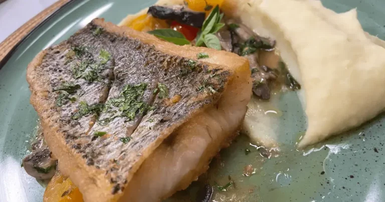 Foto da receita de Peixe ao molho de cogumelos