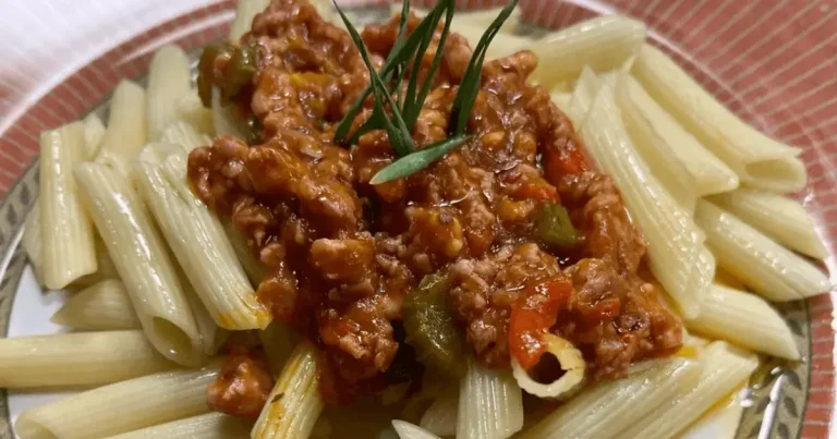 Foto da receita de Penne com ragu de linguiça