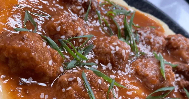 Foto da receita de Polenta cremosa com almôndegas