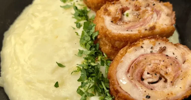 Foto da receita de Purê de batata gratinado e frango recheado com presunto e queijo