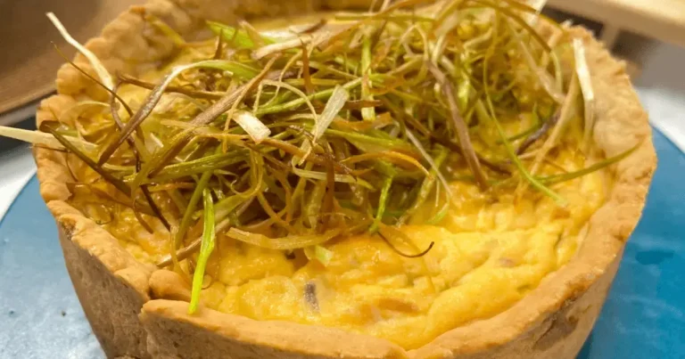 Quiche de alho-poró com bacon