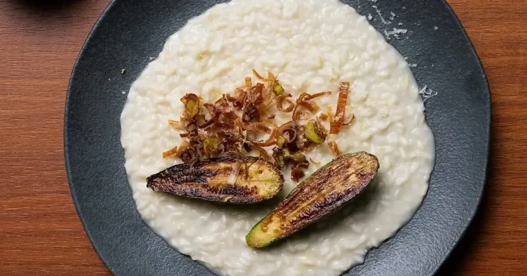Foto da receita de Risoto de queijo brie com abobrinha e alho-poró