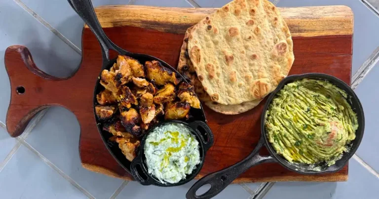 Foto da receita de Sobrecoxa com iogurte na churrasqueira