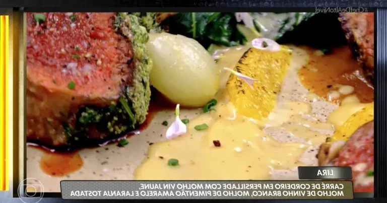 Foto da receita de Carré de cordeiro em persillade com molho vin jaune