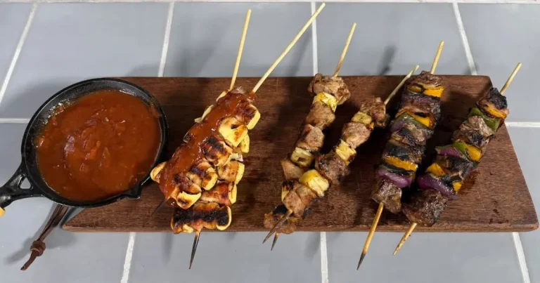 Foto da receita de Espetinhos de carne, copa-lombo e queijo coalho