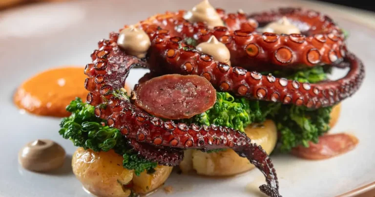 Foto da receita de Polvo grelhado na manteiga de chimichurri
